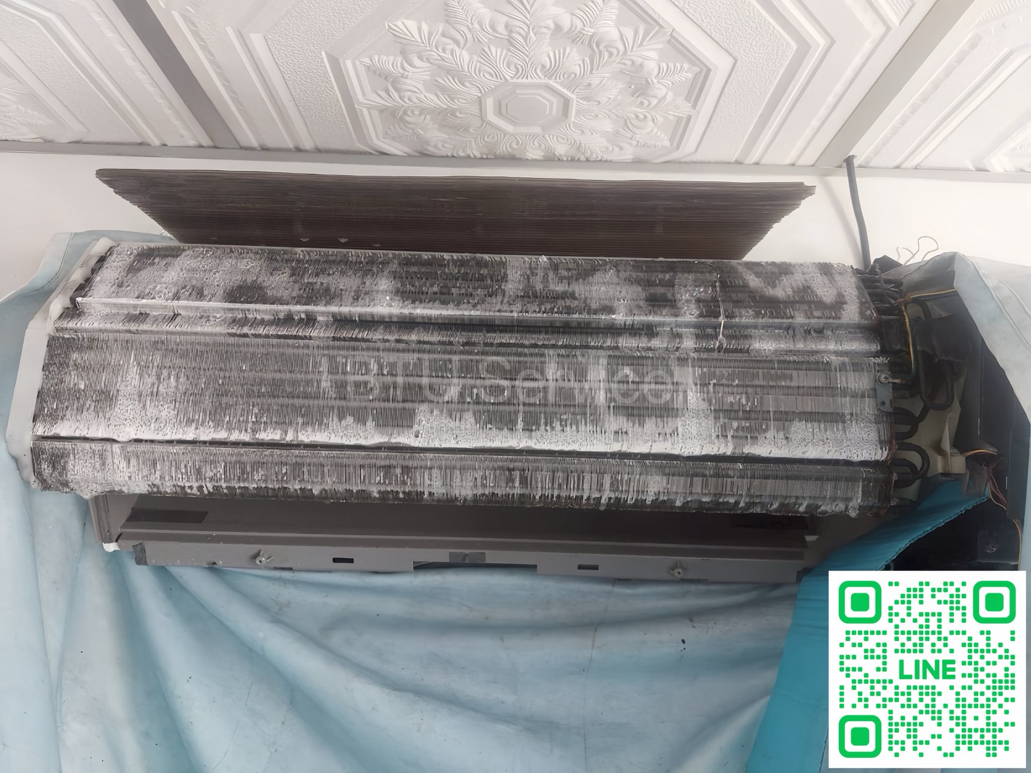 คอยล์แอร์สกปรกก่อนล้าง